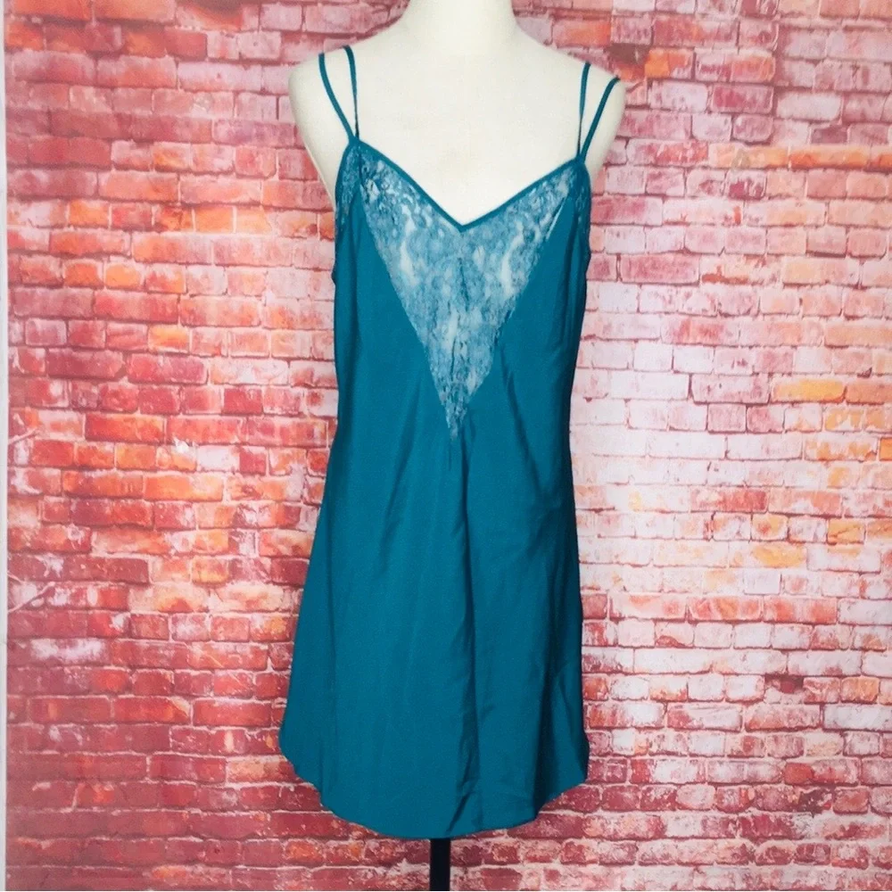Vintage Victoria’s Secret Deep Teal Gold Label Chemise